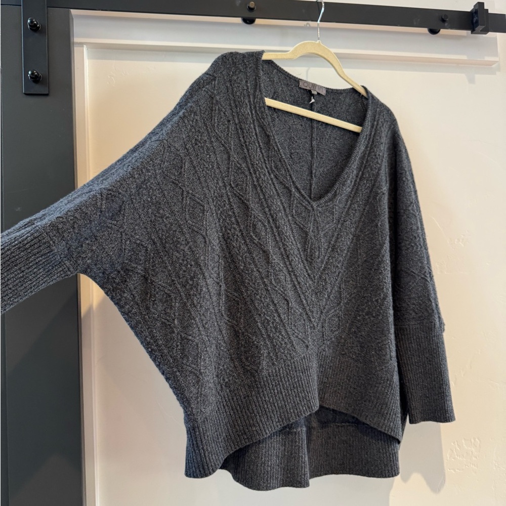 Quinn Charcoal V-Neck Women's Sweater 100% Cashmere ✨